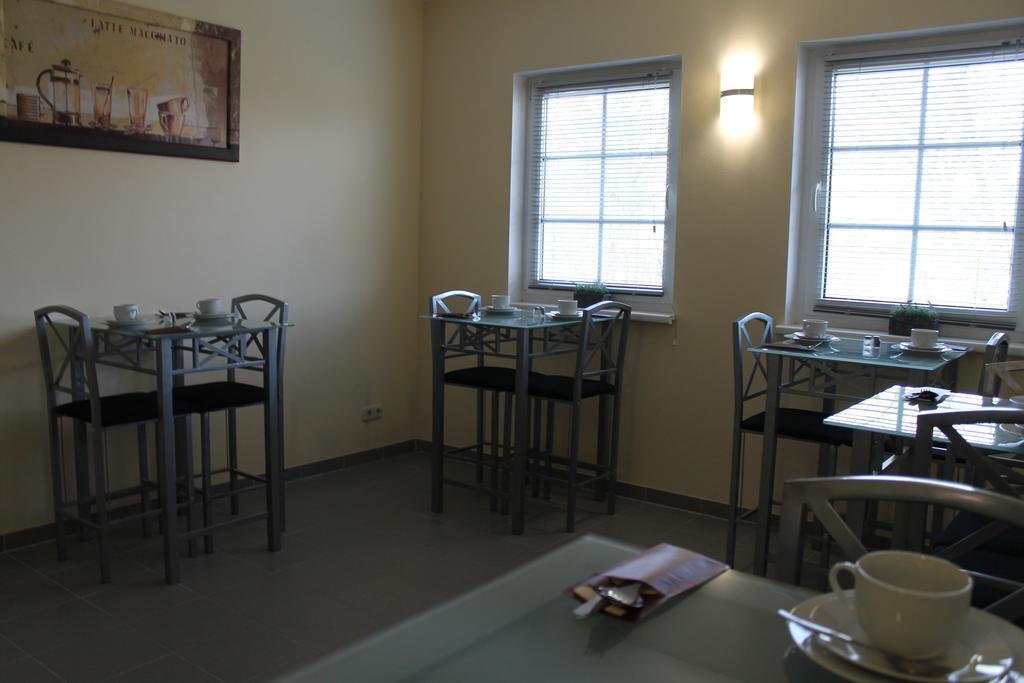 Hotel Pension Schwerin-Haus Schreiber Schwerin  Ngoại thất bức ảnh